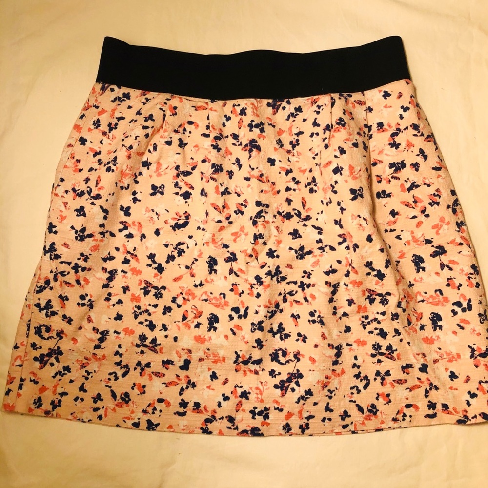 stylish, amazing. Like New, Super comfortable!!!